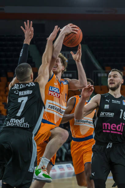 3次助攻 3次助攻