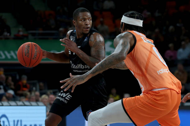 姜伟泽迅速 姜伟泽迅速