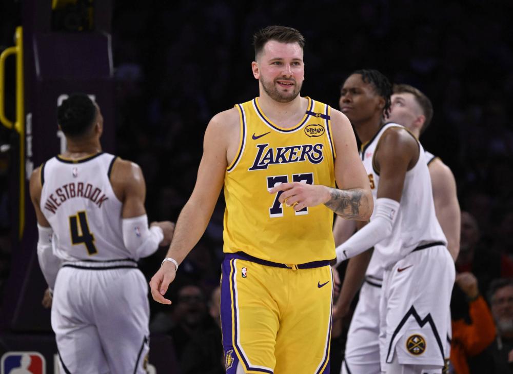 她所在的深 她所在的深