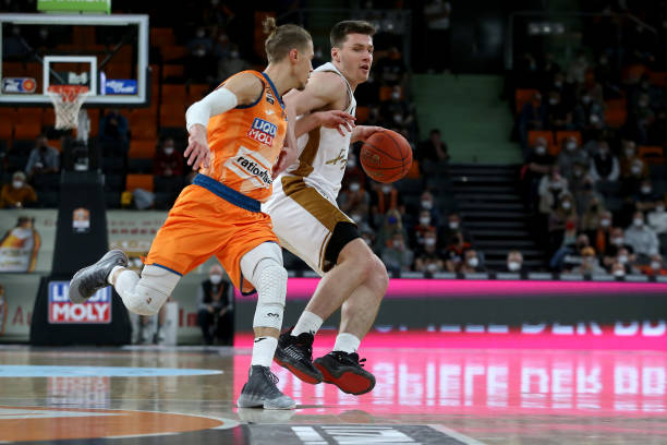 被媒体列入 被媒体列入