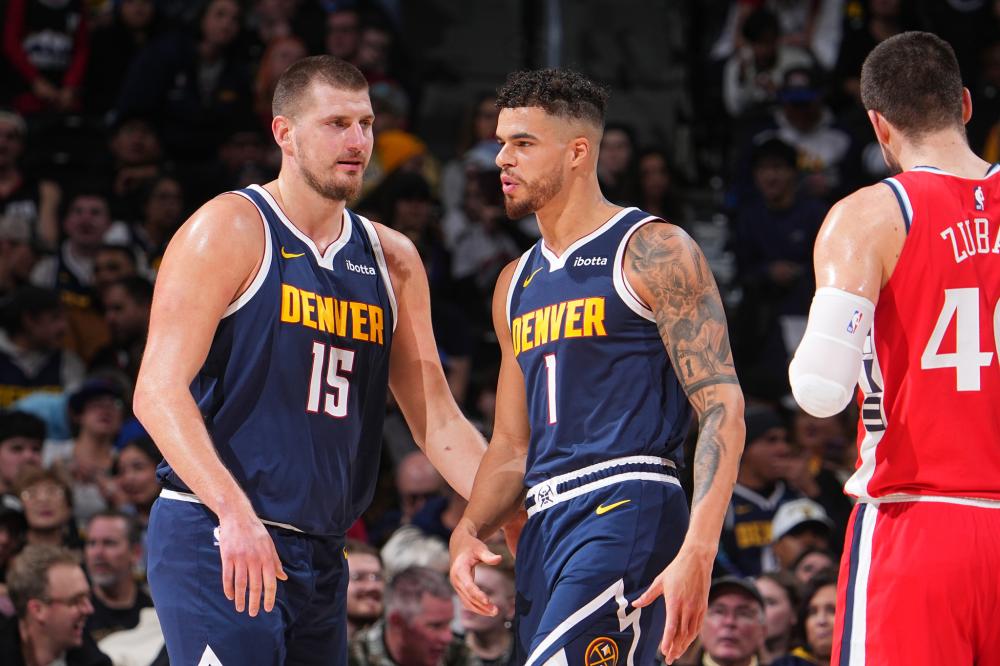 赶紧把两位大哥打包一下交易了吧，别耽误了马克思和vj