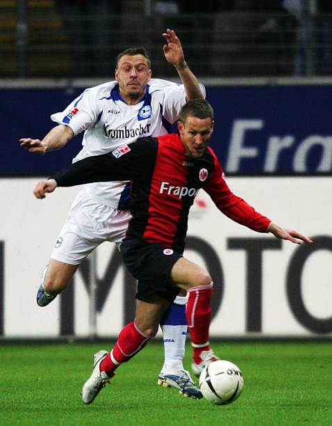 祖巴茨半场高效表现，展现全面实力（祖巴茨半场高效输出，尽显全能本色）